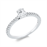 Ring 18 kt WG, 1 Oval 0,39 ct, TW-si, 22 Brill. 0,15 ct, TW-si