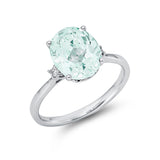 Ring 18 kt WG, 2 Brill. 0,04 ct, TW-si, 1 Amethyst 2,54 ct grün