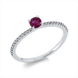 Ring 18 kt WG, 24 Brill. 0,12 ct, TW-si, 1 Rubin 0,29 ct rot