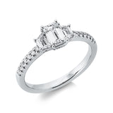 Ring 18 kt WG, 14 Brill. 0,11 ct, TW-si, 2 Fant-Schl. 0,35 ct, TW-vsi, 1 Sm.schliff 0,50 ct, TW-vsi