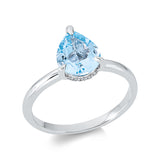 Ring 18 kt WG, 17 Dia. 0,07 ct, TW-si, 1 Topas 1,78 ct sky blue