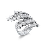 Ring 18 kt WG, 12 Nav. 2,29 ct, F-vsi, 19 Tropfen 3,58 ct, F-vsi