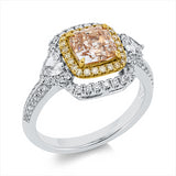 Ring 18 kt WG+GG, 2 Herz. 0,25 ct, F-vsi, 64 Brill. 0,31 ct, TW-si, 1 Cush 1,36 ct, 24 Brill. 0,11 ct, gelb