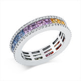 Ring 18 kt WG, 112 Brill. 0,62 ct, F-si, 24 Saphire 3,36 ct fancy