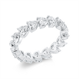 Ring 18 kt WG, 16 Herzschl. 3,81 ct, TW-si