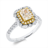 Ring 18 kt WG+GG, 6 Nav. 0,33 ct, TW-si, 16 Brill. 0,28 ct, TW-si, 1 Cushion 1,03 ct, gelb, 18 Brill. 0,11 ct, gelb