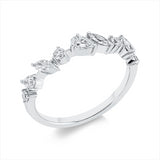Ring 18 kt WG, 2 Nav. 0,18 ct, F-vsi/si, 3 Tropfen 0,32 ct, F-vsi/si, 4 Brill. 0,17 ct, TW-si