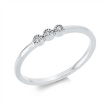 Ring 18 kt WG, 3 Brill. 0,04 ct, TW-si