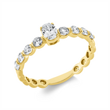 Ring 18 kt GG, 1 Oval 0,21 ct, TW-si, 8 Brill. 0,40 ct, TW-si