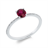 Ring 18 kt WG, 30 Brill. 0,06 ct, TW-si, 1 Rubin 0,62 ct rot