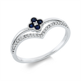 Ring 18 kt WG, 26 Brill. 0,11 ct, TW-si, 4 Saphire 0,16 ct blau