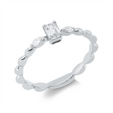 Ring 18 kt WG, 1 Sm.schliff 0,27 ct, TW-si, 2 Nav. 0,07 ct, TW-si