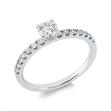 Ring 18 kt WG, 1 Brill. 0,40 ct, TW-si, 14 Brill. 0,25 ct, TW-si
