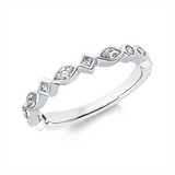 Ring 18 kt WG, 4 Princ. 0,07 ct, TW-vsi, 5 Nav. 0,19 ct, TW-vsi, 2 Brill. 0,04 ct, TW-si