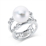 Ring 18 kt WG, 12 Brill. 0,27 ct, F-si, 1 SS weiß 12,3 mm
