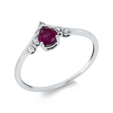 Ring 18 kt WG, 7 Brill. 0,12 ct-si, 1 Rubin 0,41 ct rot