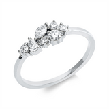 Ring 18 kt WG, 3 Brill. 0,10 ct, 1 Brill. 0,09 ct, 1 Tropfen 0,07 ct, 1 Nav. 0,07 ct, 1 Brill. 0,02 ct, TW-si