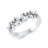 Ring 18 kt WG, 10 Nav. 0,43 ct, TW-si, 10 Brill. 0,18 ct, W-si