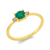 Ring 18 kt GG, 2 Brill. 0,05 ct, TW-si, 1 Smaragd 0,26 ct grün