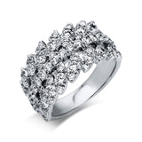 Ring 18 kt WG, 18 Brill. 1,34 ct, TW/W-vsi, 55 Brill. 1,06 ct, TW/W-vsi