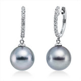 Ohrschmuck 18 kt WG, 18 Brill. 0,23 ct, W-si, 2 TA silbergrau 9 mm