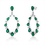 Ohrschmuck 18 kt WG, 18 Brill. 5,62 ct, TW-si, 16 Smaragde 17,25 ct grün