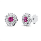 Ohrstecker 14 kt WG, 24 Trap. 0,32 ct, TW-vsi, 44 Brill. 0,40 ct, W-vsi, 2 Rubine 0,90 ct rot