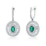 Ohrschmuck 18 kt WG, 60 Trap. 1,95 ct, F-vsi, 136 Brill. 1,36 ct, F-si, 2 Smaragde 1,38 ct grün
