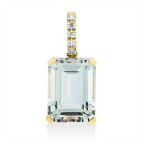 Anhänger 18 kt GG, mit Öse, 5 Brill. 0,10 ct, TW-si, 1 Amethyst 7,20 ct grün