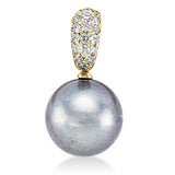 Anhänger 18 kt GG, 21 Brill. 0,13 ct, W-si, 1 TA silbergrau 8 mm