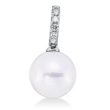 Anhänger 18 kt WG, 6 Brill. 0,14 ct, TW/W-si, 1 SW weiß 10,5 mm