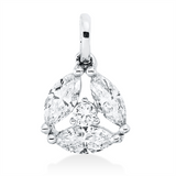 Anhänger 18 kt WG, mit Öse, 3 Nav. 0,39 ct, TW-si, 1 Brill. 0,03 ct, TW-si