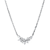 Collier 18 kt WG, 3 Nav. 0,28 ct, 1 Princ. 0,15 ct, 3 Tropfen 0,30 ct, 3 Brill. 0,23 ct, TW-si