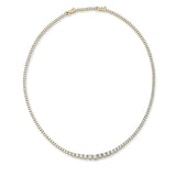 Collier 18 kt GG, mit ZÖ 42 cm, 8 Brill. 1,02 ct, TW-si, 4 Brill. 0,98 ct, TW-si, 1 Brill. 0,30 ct, TW-si, 164 Brill. 6,06 ct, TW-si
