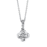 Collier 18 kt WG, mit ZÖ bei 41 cm, 4 Brill. 0,06 ct, TW-si, 4 Brill. 0,63 ct, TW-si, 2 Brill. 0,01 ct, TW-si