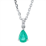 Collier 18 kt WG, mit ZÖ 40 cm & 43 cm, 2 Brill. 0,01 ct, TW-si, 1 Smaragd 0,43 ct grün
