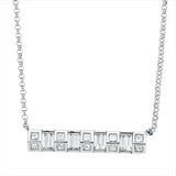 Collier 18 kt WG, mit ZÖ 40, 43 cm, 8 Bag. 0,23 ct, F-vsi/si, 10 Princ. 0,23 ct, F-vsi/si