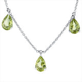 Collier 18 kt WG, mit ZÖ 42 cm, 5 Peridot 2,04 ct grün