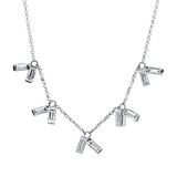 Collier 18 kt WG, mit ZÖ 38,1+40,6 cm, 10 Bag. 1,01 ct, TW-si