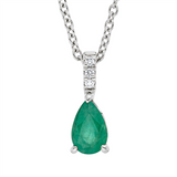 Collier 18 kt WG, mit ZÖ 42 cm, 3 Brill. 0,02 ct, TW-si, 1 Smaragd 0,37 ct grün