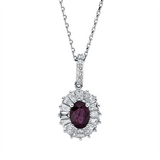Collier 18 kt WG, 16 Trap. 0,44 ct, F-vsi, 5 Brill. 0,06 ct, F-si, 1 Rubin 0,58 ct rot