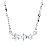 Collier 18 kt WG, mit ZÖ 42 cm, 3 Brill. 0,10 ct, TW-si