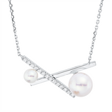 Collier 18 kt WG, mit ZÖ 40 cm, 14 Brill. 0,14 ct, TW-si, 1 SW weiß 7,5 mm, 1 SW weiß 4,5 mm