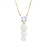 Collier 18 kt GG+WG, mit ZÖ 40 cm, 1 Princ. 0,06 ct, 4 Nav. 0,12 ct, TW-vsi, 3 SW weiß 4-6mm