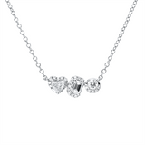 Collier 18 kt WG, mit ZÖ 40,6 cm, 1 Brill. 0,12 ct, TW-si, 2 Fant-Schl 0,40 ct, TW-vsi, 24 Brill. 0,09 ct, TW-si