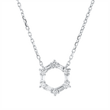 Collier 18 kt WG, mit ZÖ 40 cm, 6 Bag. 0,12 ct, TW-vsi, 6 Brill. 0,11 ct, TW-si