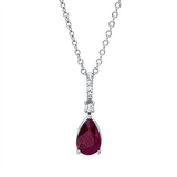 Collier 18 kt WG, mit ZÖ 40 cm, 42,5cm, 1 Brill. 0,01 ct, TW-si, 5 Dia. 0,02 ct, TW-si, 1 Rubin 0,50 ct rot