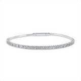 Armreif 18 kt WG, 48 Bag. 0,28 ct, TW-si, 50 Brill. 0,27 ct, TW-si